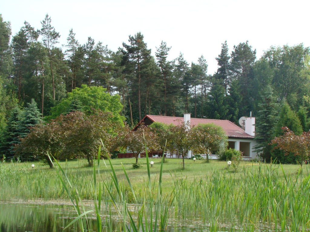 Bobrowa Dolina Bed & Breakfast Ryn  Exterior photo
